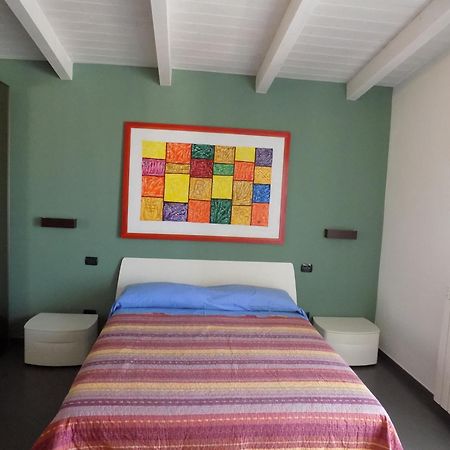 Apartamento Attico Stazione - Montello 16 Bari Exterior foto