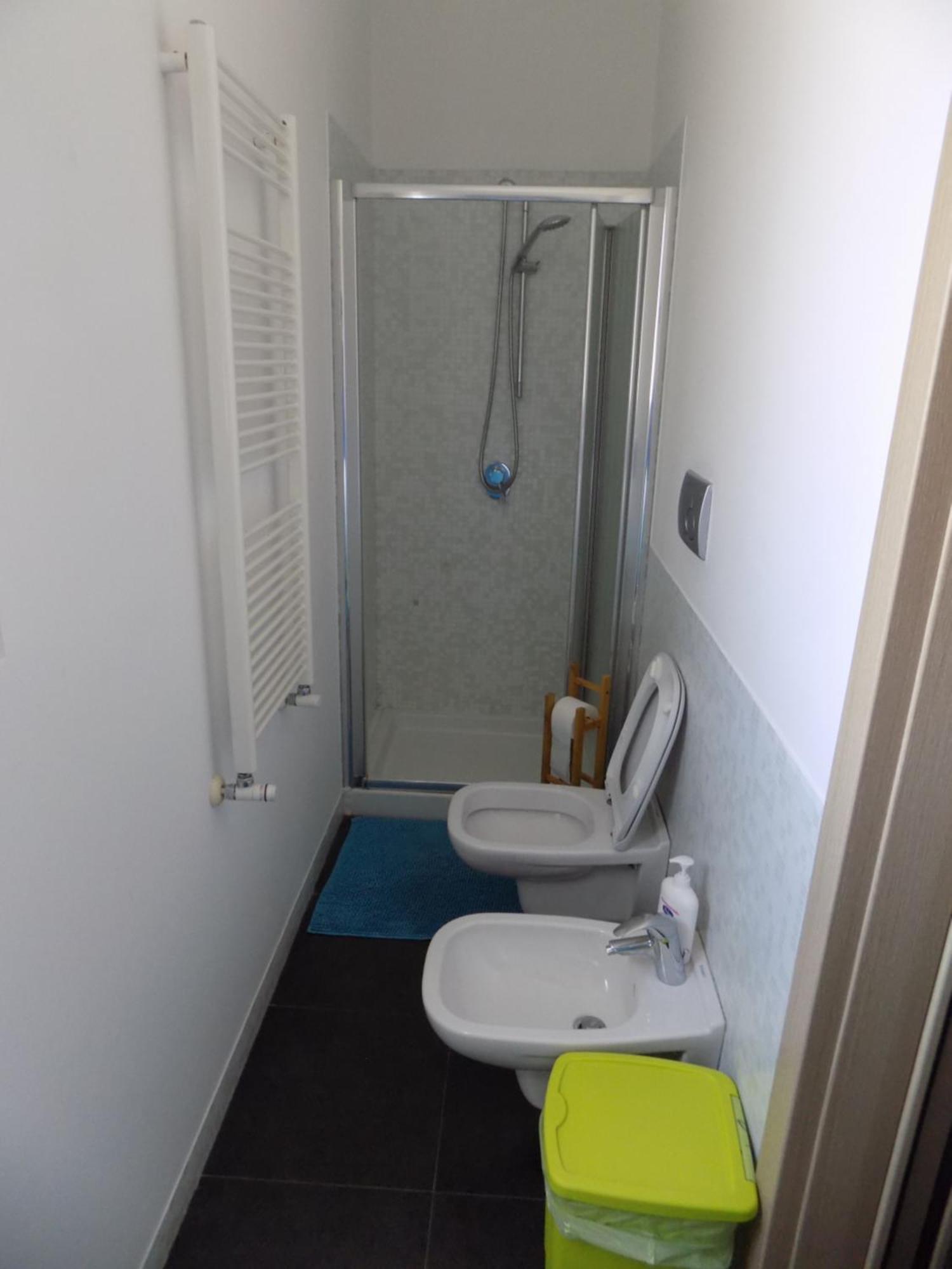 Apartamento Attico Stazione - Montello 16 Bari Exterior foto